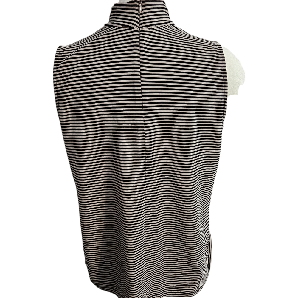 Chico's Ultimate Tee, Sleeveless Mock-Neck, Size Large - Picture 2 of 5